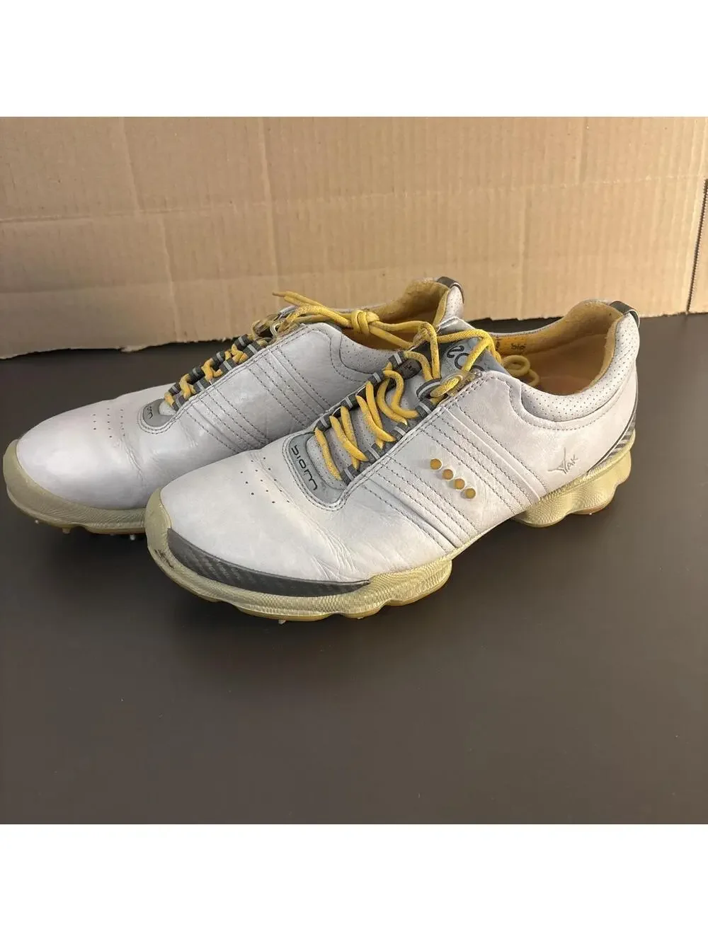 Ecco REAL YAK LEATHER Men's White & Yellow Golf Shoes #golf #saucony